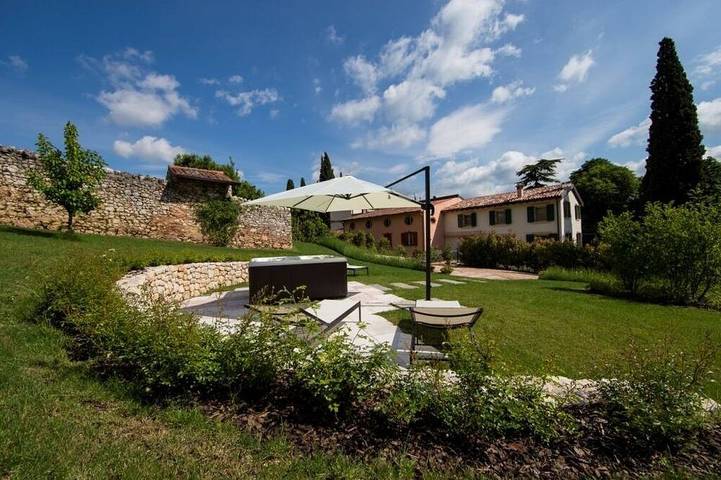 Ferienhaus für 8 Personen, mit Whirlpool und Garten in Venetien