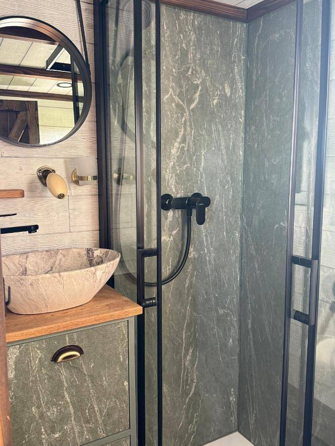 Location de vacances pour 2 personnes, avec vue et terrasse, animaux acceptés à Capdenac - 4