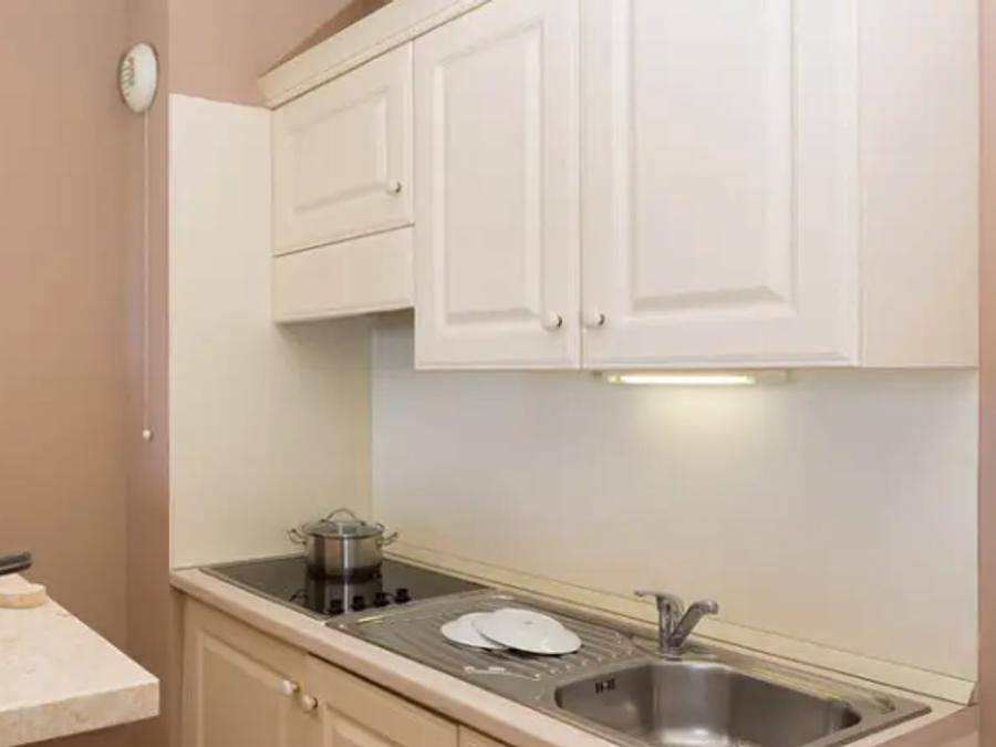 Madame Vacances - Résidence Provence Country Club - Appartement 4 personnes - 2 pièces 4 personnes - Climatisé in Saumane-de-Vaucluse, Vaucluse