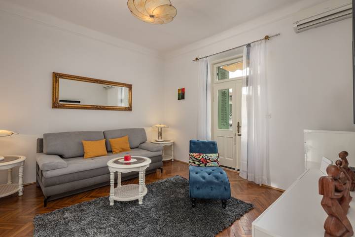 Ferienwohnung für 4 Personen, mit Balkon, kinderfreundlich in Lovran