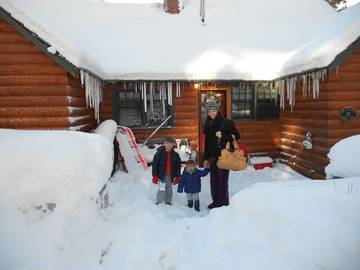 Log Cabin for 9 Guests in Zephyr Cove-Round Hill Village, Lake Tahoe, Picture 1