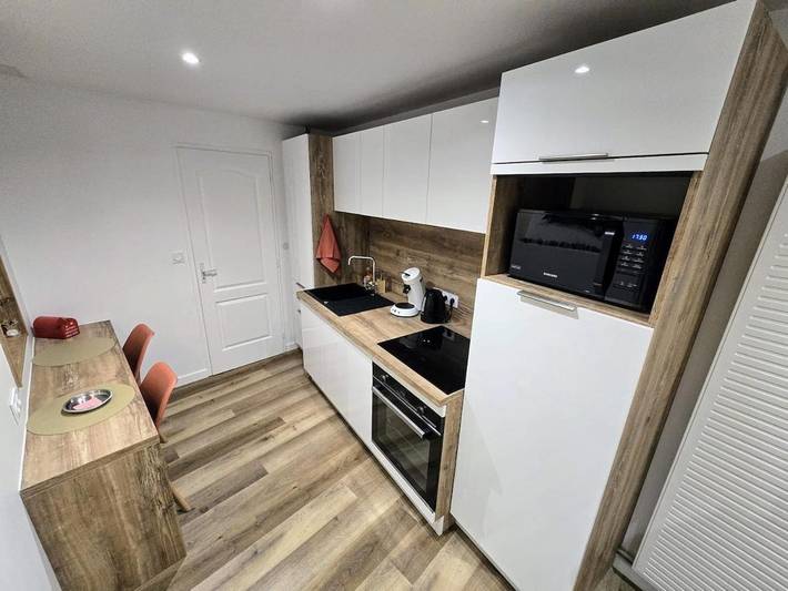 Gîte pour 2 personnes, avec jardin à Eichhoffen