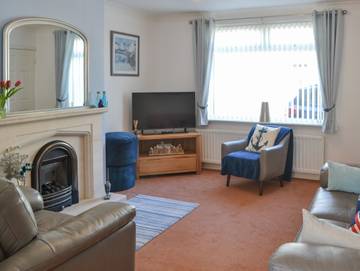 Cottage for 4 People in Amble, Northumberland Coast, Photo 1