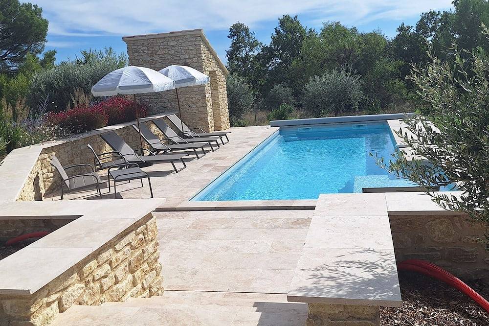 Vacation Rental at Polo's in Cucuron, Regionaler Naturpark Luberon