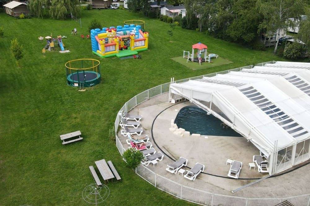 Casa móvil cómoda con terraza in Luynes, Región de Tours