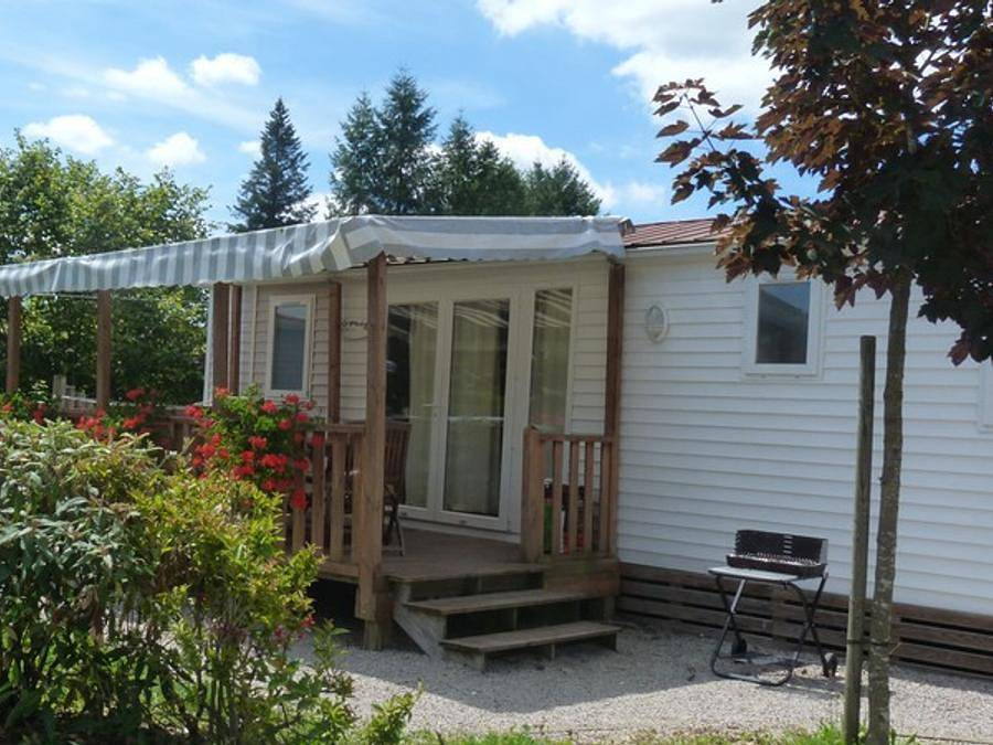 Camping Le Chapeau Chinois - Mobilhome 6 personnes - Evasion 3 chambres - 35m² in Villersexel, Haute-Saône