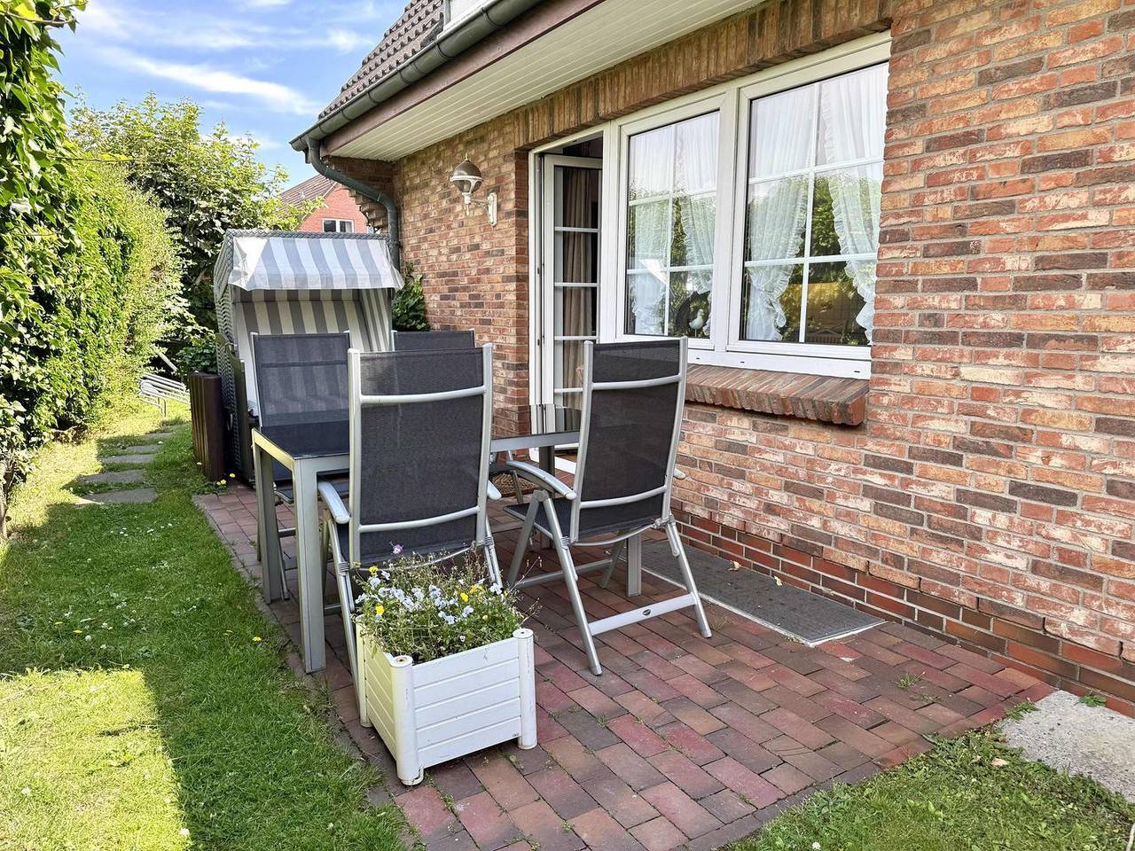 Ganze Wohnung, Gemütliche 2-Zimmer Ferienwohnung mit Terrasse in ruhiger Lage von Westerland in Westerland, Sylt (Gemeinde)