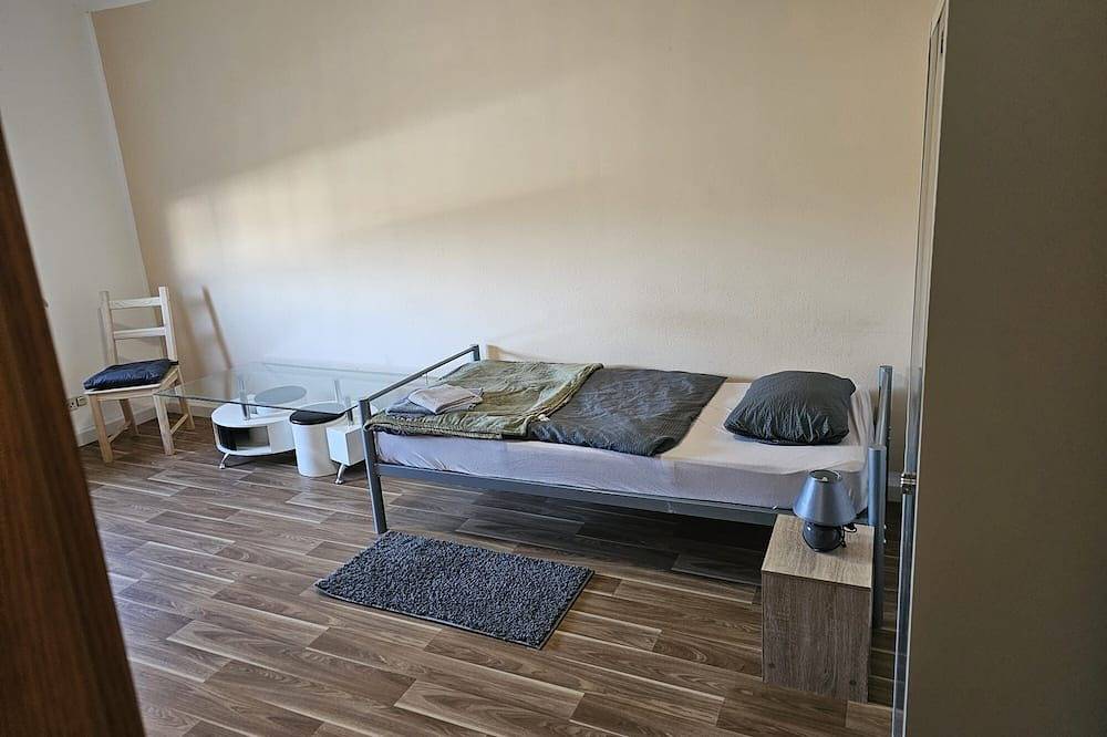 Ganze Wohnung, Ferienwohnung/App. für 4 Gäste mit 80m² in Leuna in Leuna, Saale-Unstrut