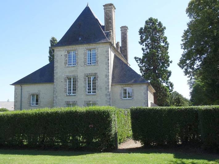Gîte pour 6 personnes, avec jardin et vue à Bons-Tassilly
