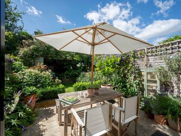 Glamping for 4 People in Lewisham, London, Photo 1