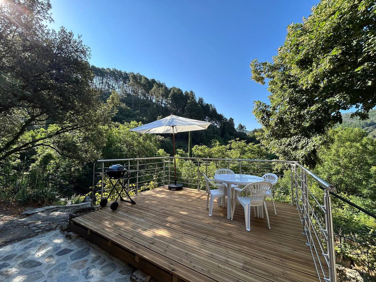 Gîte Protea – Mas De La Brousse mit Bergblick, Wlan und Klimaanlage in Saumane, Cevennen