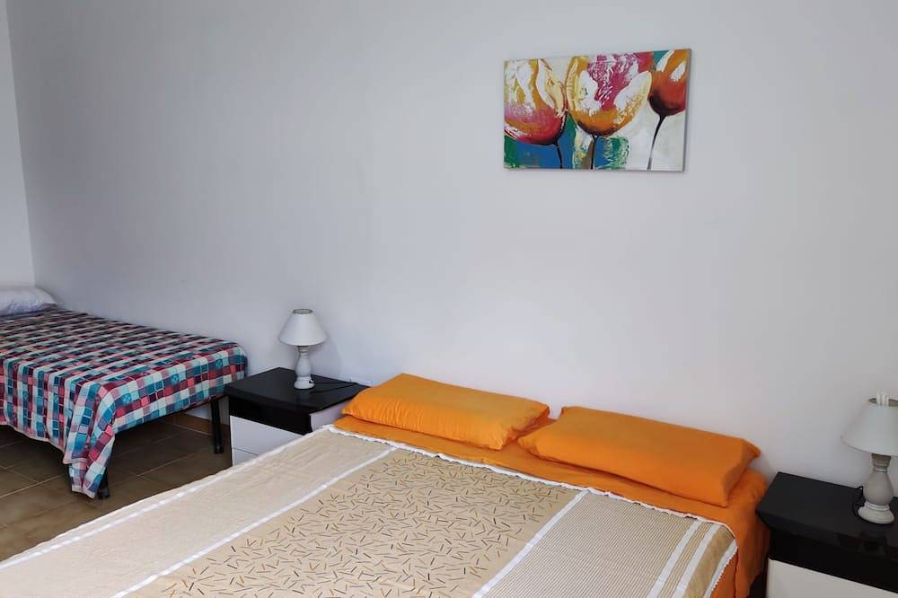 Appartamento intero, Appartamento a due minuti dal Mare in Nicotera Marina, Nicotera