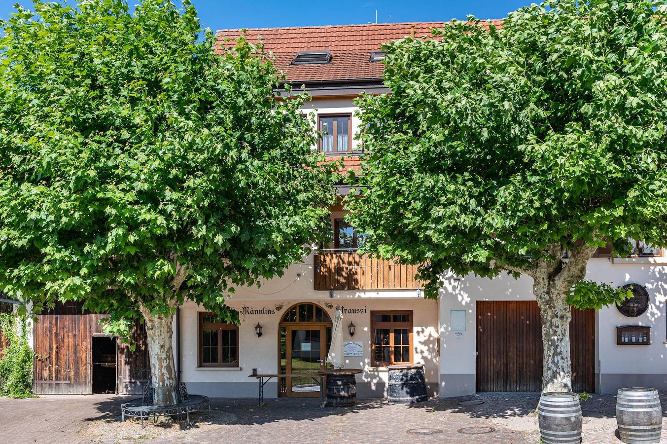 Ganze Wohnung, Ferienwohnung Nr.2 Haus Männlin, 46qm, Balkon und Wi-Fi in Bad Bellingen, Südschwarzwald