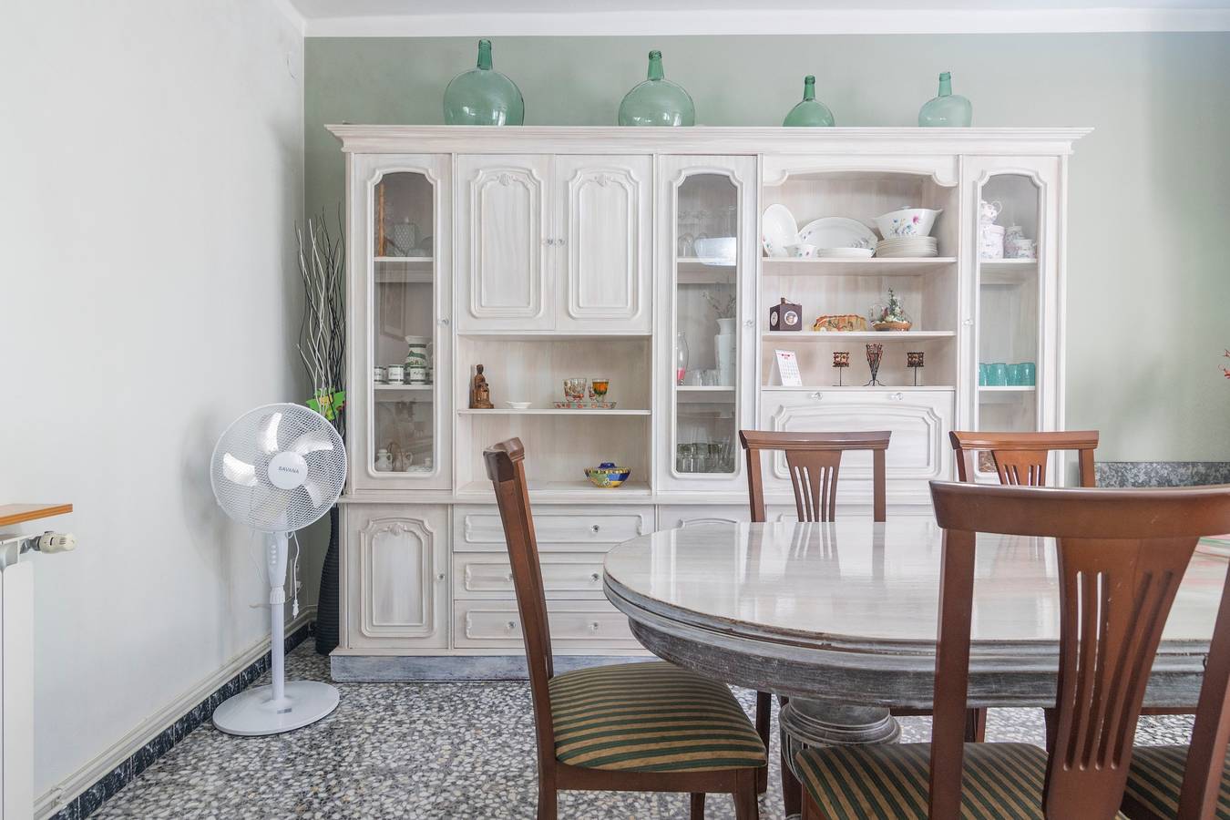 Casa de vacaciones 'Cal Marcos' con terraza privada, jardín privado y Wi-Fi in Torregrossa, Provincia de Lleida