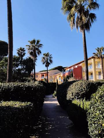 Studio pour 4 Personnes dans Hyeres, Région de Toulon, Photo 4