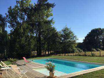 Chambre d’hôte pour 4 personnes, avec jardin et piscine dans Allier