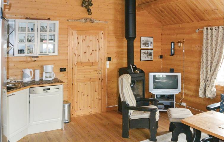 Ferienhaus für 6 Personen, mit Terrasse in Nord-Norwegen - 3
