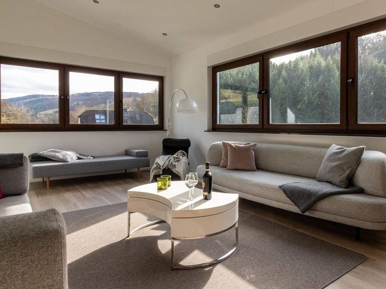 Modernes Split-Level Haus nahe am Hennesee in Meschede, Hochsauerlandkreis