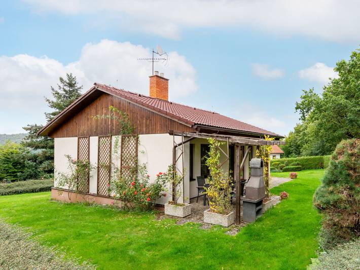 Ferienhaus für 4 Personen, mit Terrasse und Garten sowie Seeblick in Tschechien