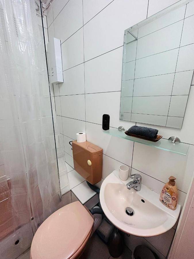 Economy Single Room in Richterich, Aix-la-Chapelle
