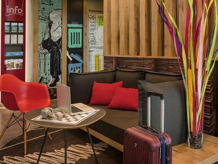 Hôtel pour 3 personnes, avec terrasse, animaux acceptés à Saint-Rambert-d'Albon - 4