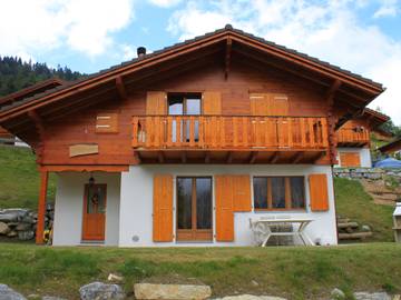 Gîte pour 6 personnes, avec jardin à Chamoson