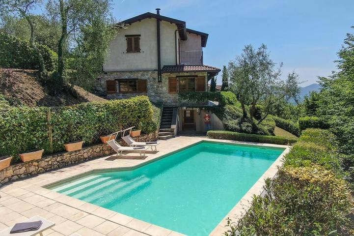 Casa de vacaciones para 8 personas, con balcón y jardín - 1