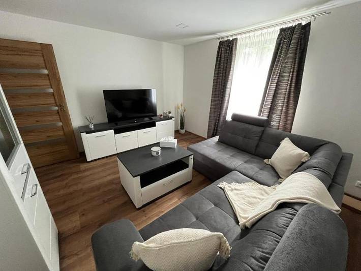 Appartement de vacances pour 3 personnes, avec jardin