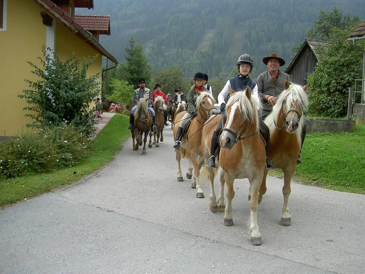 Gasthof Neuwirt - Doppelzimmer mit Dusche, Wc in Schöder, Murau (Kreischberg)