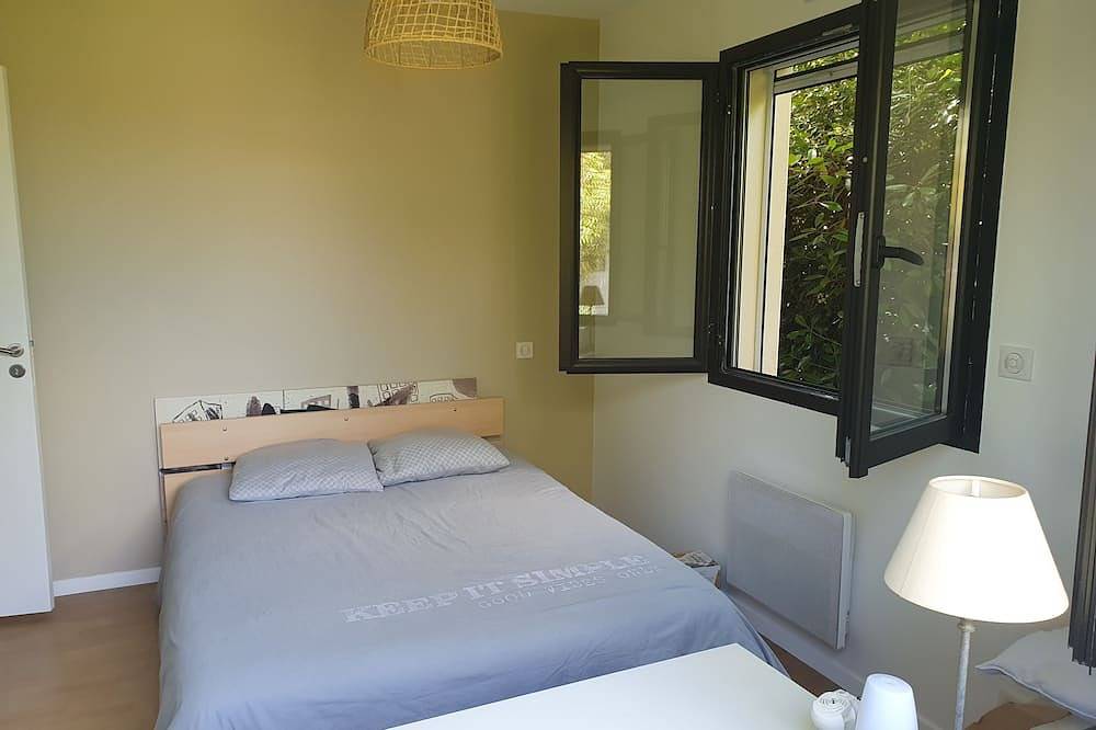 Family villa with pool and garden in Anglet, Region de Bayona