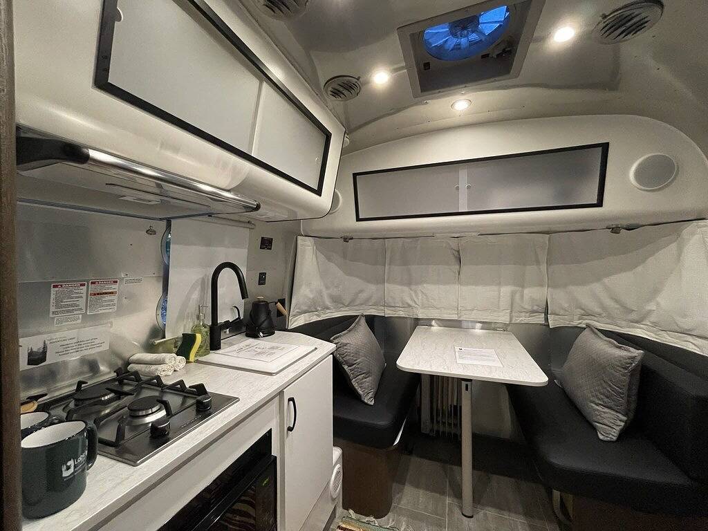 Airstream with Hot Tub and Sunset Deck at Loblolly P in Eureka Springs, Carroll County (AR)