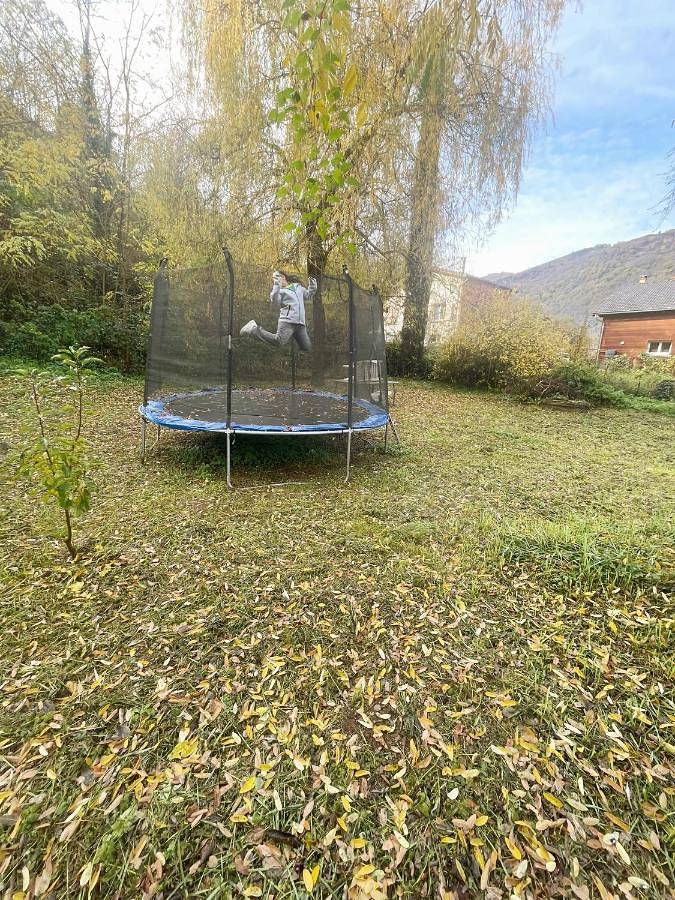 Location de vacances pour 6 personnes, avec vue et jardin à Les Cabannes - 2