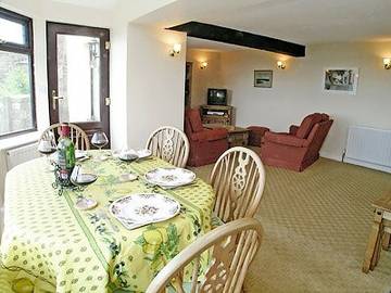 Holiday Rental for 4 People in Gloucestershire, Photo 4