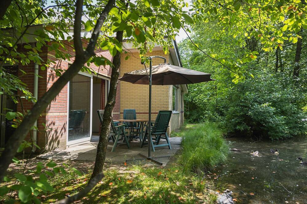 Komfort-Ferienhaus für 6 Personen mit Sauna. in Kootwijk, Hoge Veluwe