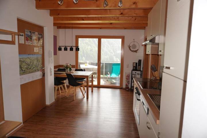 Ferienwohnung für 4 Personen, mit Balkon und Ausblick im Montafon - 4