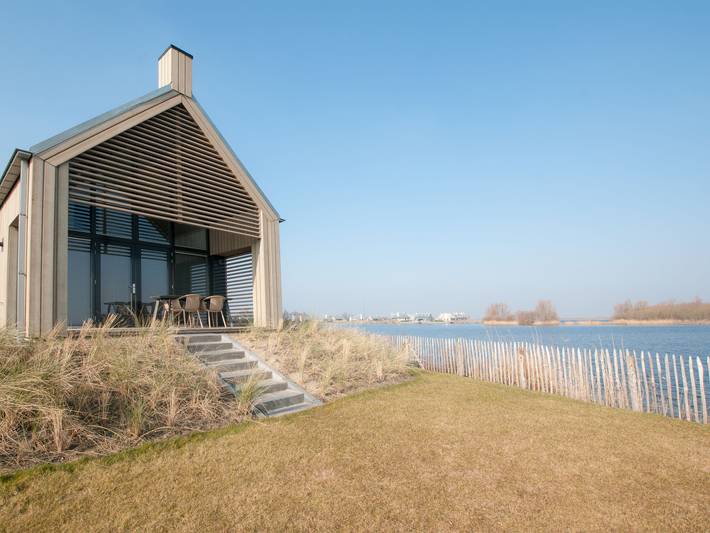 Ferienhaus für 4 Personen, mit Terrasse und Garten
