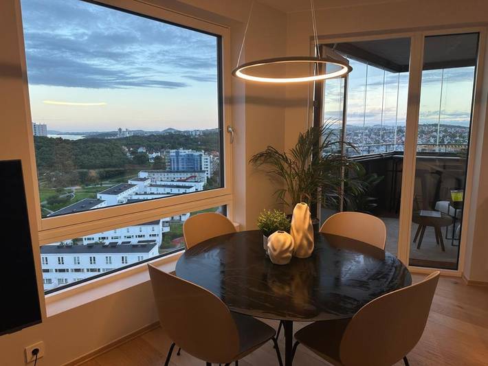 Ferienwohnung für 2 Personen, mit Garten und Ausblick sowie Seeblick in Stavanger - 4
