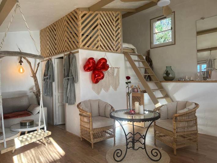 Location de vacances pour 4 personnes, avec jardin ainsi que jacuzzi et terrasse à Mouans-Sartoux - 2