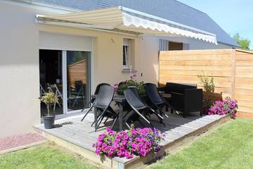 Location de vacances pour 3 personnes, avec jardin et terrasse à Vains