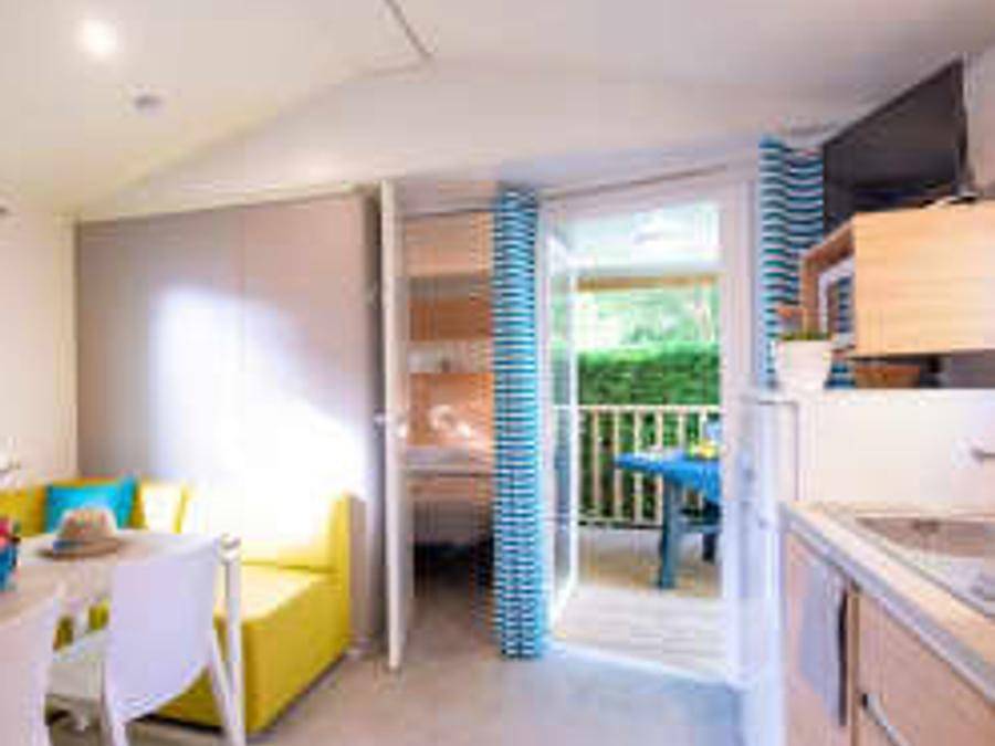 Camping Sandaya Les Rivages - Mobile home 4 persons - Cottage Noisette 4p 2ch 1sdb *** in Millau, Parc naturel régional des Grands Causses