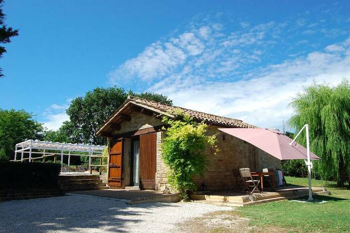 Ferienhaus für 3 Personen, mit Whirlpool und Pool