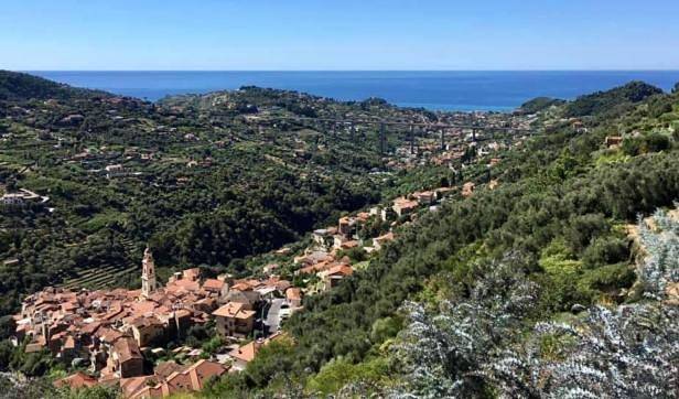 Appartement entier, U Campanin in Vallebona, Riviera di Ponente