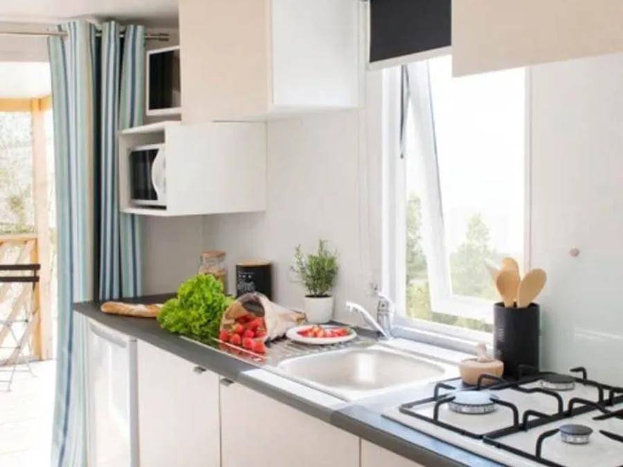 Camping 2 Plages et Océan - Mobilhome 4 personas - Aqua 2 hab. 4 personas Terraza semicubierta - Île aux trésors in Châtelaillon-Plage, Región de La Rochelle