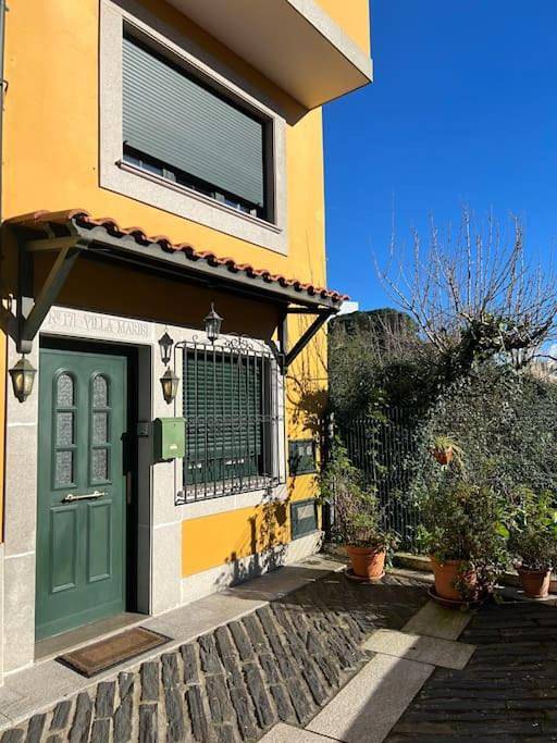Apartamento para 6 personas, con Balcón además de Terraza y Vistas en Betanzos