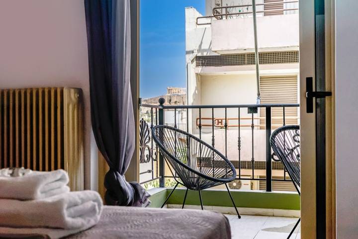 Apartamento entero, Apartamento de vacaciones para 9 personas con terraza in Sección central de Atenas, Atenas