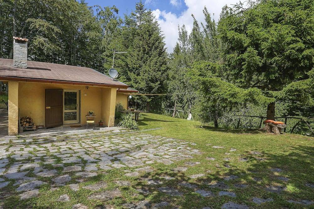 Al Faggio (Gll120) by Interhome in San Romano in Garfagnana, Garfagnana