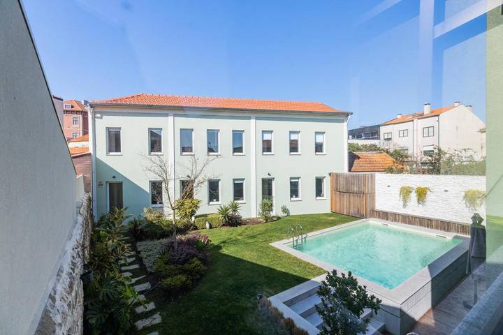 Casa de férias para 3 pessoas, com Jardim e Piscina em Leça da Palmeira