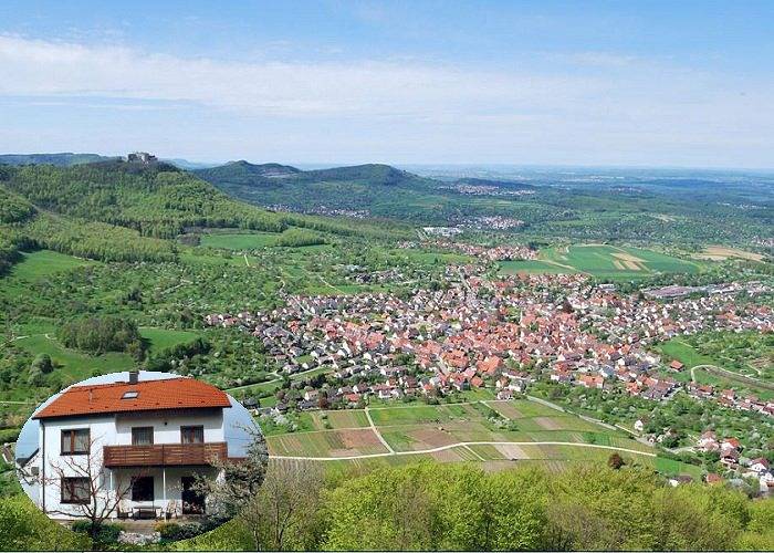 Ganze Ferienwohnung, Ferienwohnung Fetzer - Ferienwohnung mit 65qm, Obergeschoss, Balkon, 2 Schlafzimmer, max. 4 Personen in Beuren, Albsteig Etappe 9