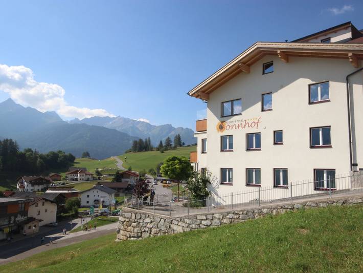 Ferienwohnung für 6 Personen, mit Terrasse in Tiroler Oberland