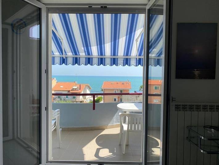 Appartamento per 5 persone, con Balcone e Terrazza nonché Panorama a Fossacesia Marina